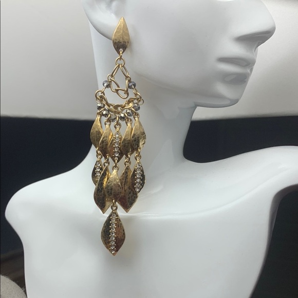 Costume Gold Tone and Rhinestone Chandelier Large Dangle Pierced Earrings EUC - Picture 1 of 8